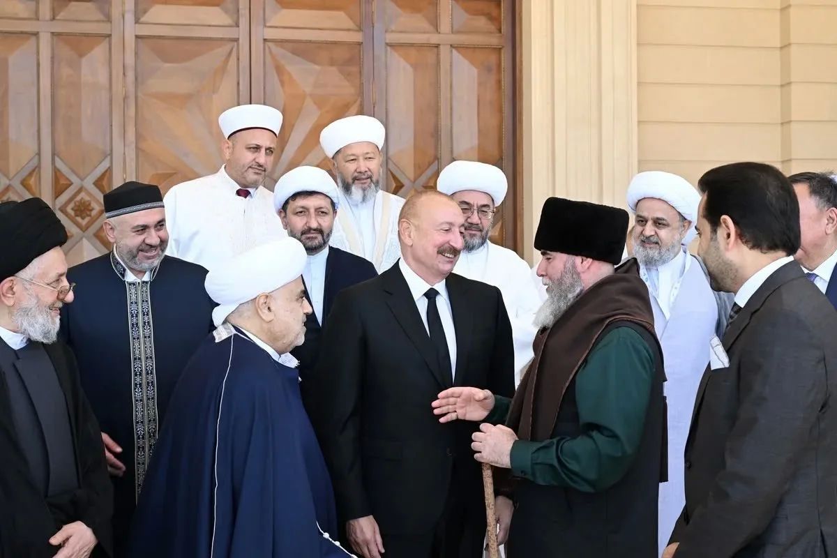 Салахьа-Хаджи Межиева назначили Первым заместителем председателя Высшего религиозного совета народов Кавказа Салахьа-Хаджи Межиева назначили Первым заместителем председателя Высшего религиозного совета народов Кавказа