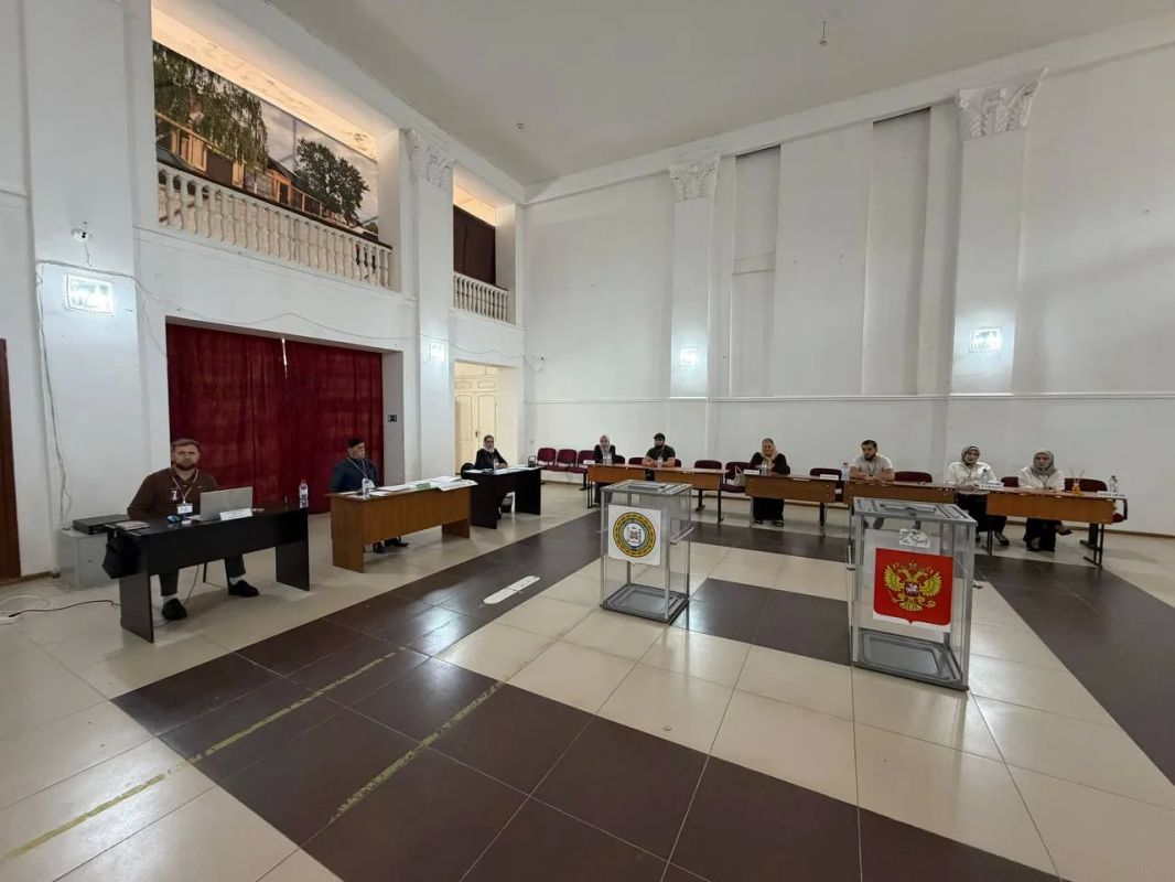 Сегодня в 8:00 в городах и селах Чеченской Республики открылись избирательные участки Сегодня в 8:00 в городах и селах Чеченской Республики открылись избирательные участки
