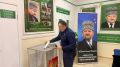 Председатель Избирательной комиссии ЧР Умар Байханов проголосовал на выборах