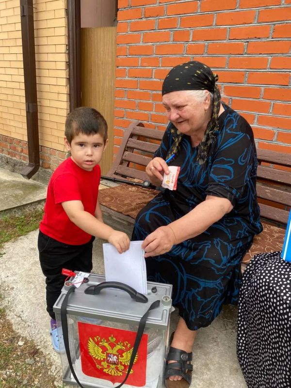 Если избиратель не может прийти на участок — комиссия приезжает к нему Если избиратель не может прийти на участок — комиссия приезжает к нему