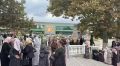 В третий день голосования на избирательных участках Шелковского района ЧР по-прежнему многолюдно. Жители голосуют с самого утра