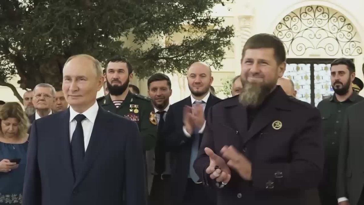 От всей души поздравляю моего ДОРОГОГО СТАРШЕГО БРАТА, Героя России Рамзана Ахматовича Кадырова с абсолютной победой на выборах!