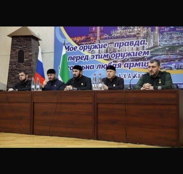 Ильман Вахидов назначен исполняющим обязанности министра Чеченской Республики по национальной политике, внешним связям, печати и информации Ильман Вахидов назначен исполняющим обязанности министра Чеченской Республики по национальной политике, внешним связям, печати и информации
