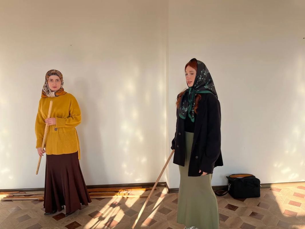 В Национальной библиотеке Чеченской Республики им. А.А. Айдамирова прошёл мастер-класс по биомеханике для сотрудников средств массовой информации В Национальной библиотеке Чеченской Республики им. А.А. Айдамирова прошёл мастер-класс по биомеханике для сотрудников средств массовой информации