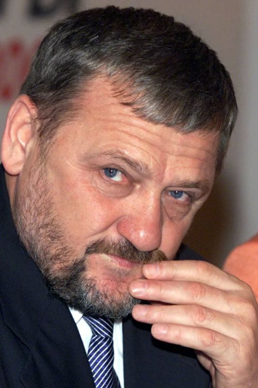 Ахмед Дудаев: 5 октября 2003 года — дата, навсегда вписанная в новейшую историю Чеченской Республики Ахмед Дудаев: 5 октября 2003 года — дата, навсегда вписанная в новейшую историю Чеченской Республики