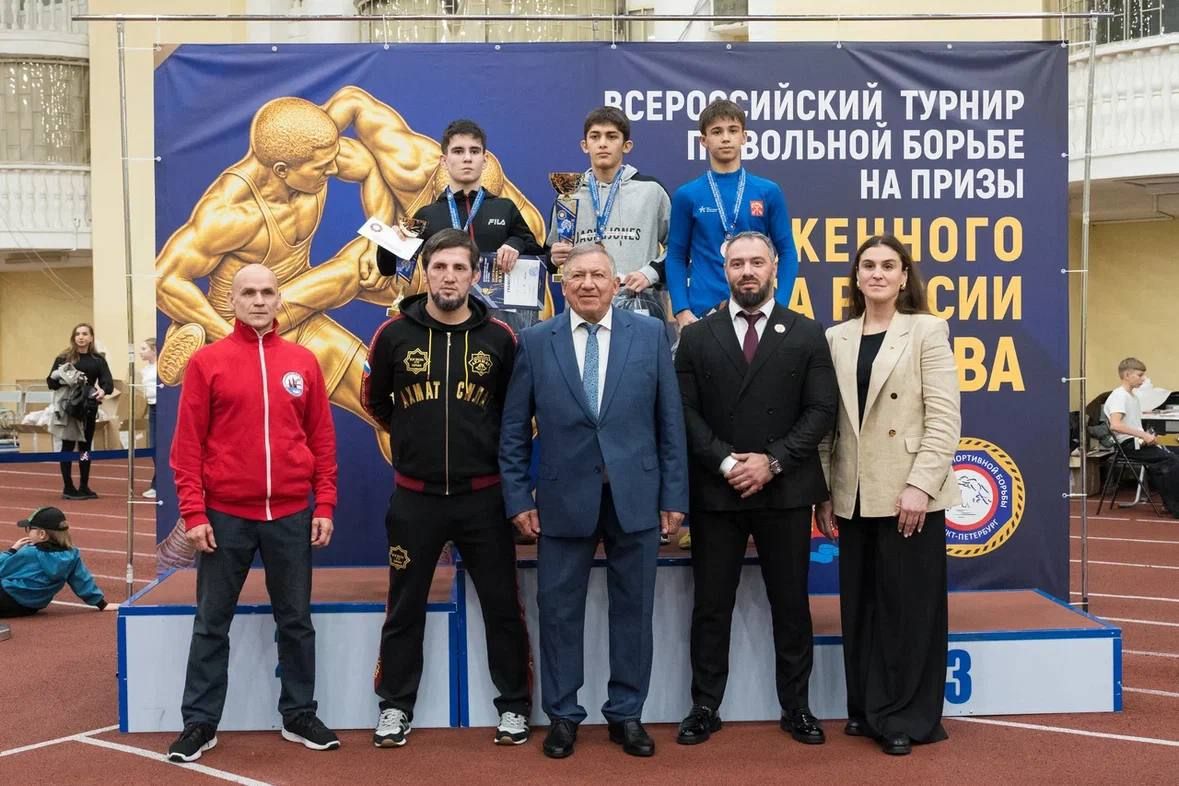 КОМАНДА ГОРОДА ГРОЗНОГО ДОСТОЙНО ВЫСТУПИЛА НА ВСЕРОССИЙСКИХ СОРЕВНОВАНИЯХ ПО ВОЛЬНОЙ БОРЬБЕ В САНКТ-ПЕТЕРБУРГЕ!