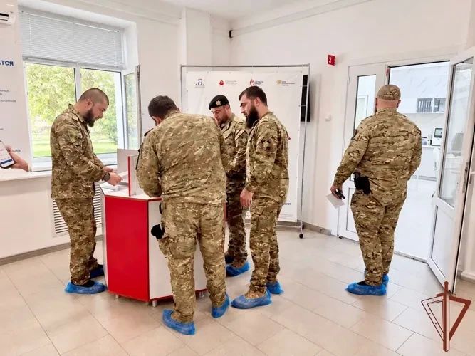 Сотрудники вневедомственной охраны Росгвардии стали донорами крови в Чеченской Республике Сотрудники Управления вневедомственной охраны войск национальной гвардии Российской Федерации по Чеченской Республике приняли участие... Сотрудники вневедомственной охраны Росгвардии стали донорами крови в Чеченской Республике Сотрудники Управления вневедомственной охраны войск национальной гвардии Российской Федерации по Чеченской Республике приняли участие...