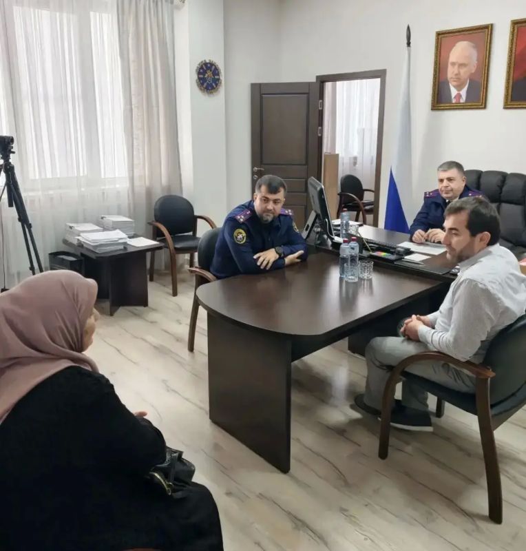 Заместитель руководителя следственного управления А.М. Бабаев провел личный прием граждан в Шалинском МСО