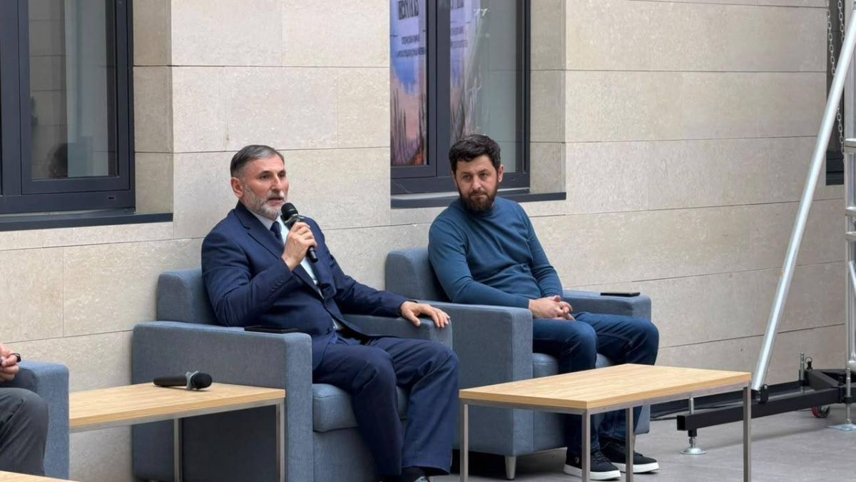 Каким должен быть учитель будущего: депутаты Парламента ЧР обсудили на всероссийском форуме Каким должен быть учитель будущего: депутаты Парламента ЧР обсудили на всероссийском форуме