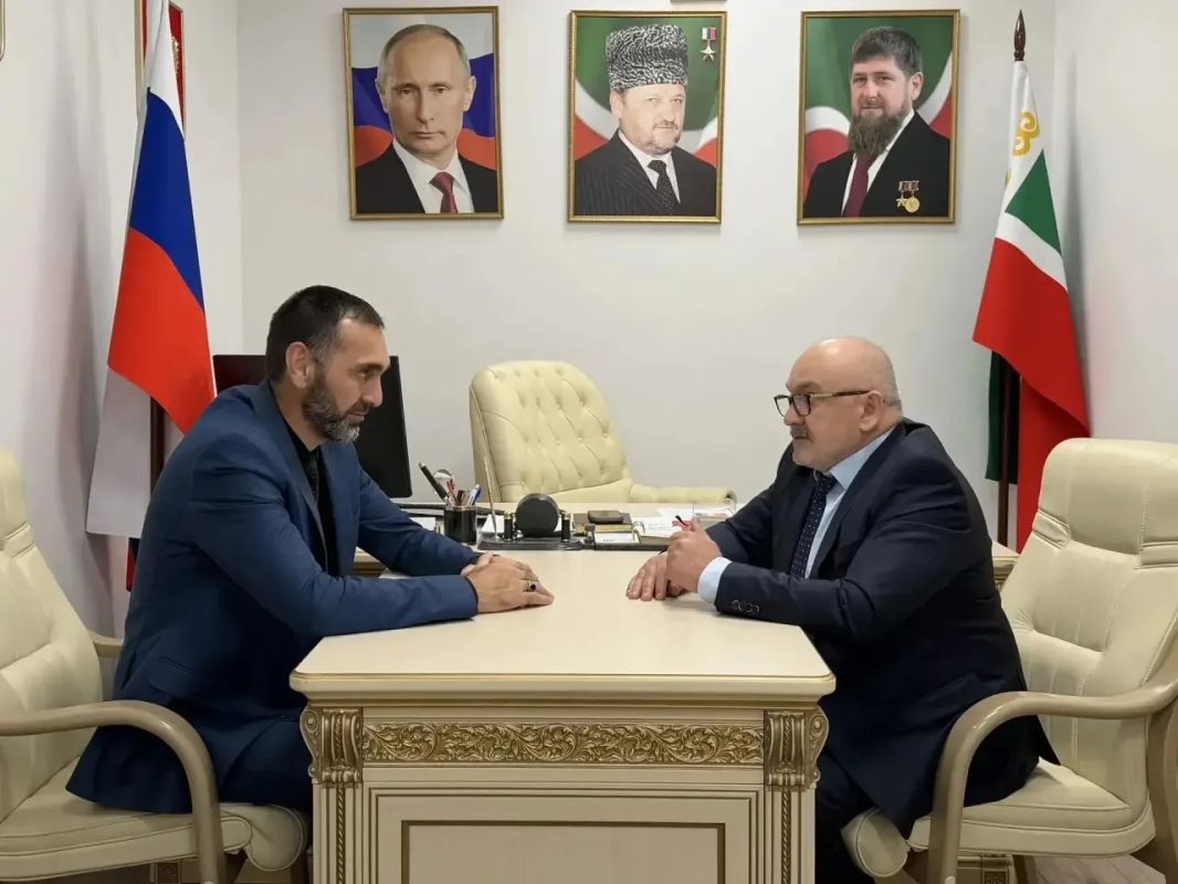 Врио руководителя ТУ Росимущества провел рабочую встречу с представителем Министерства финансов Чеченской Республики