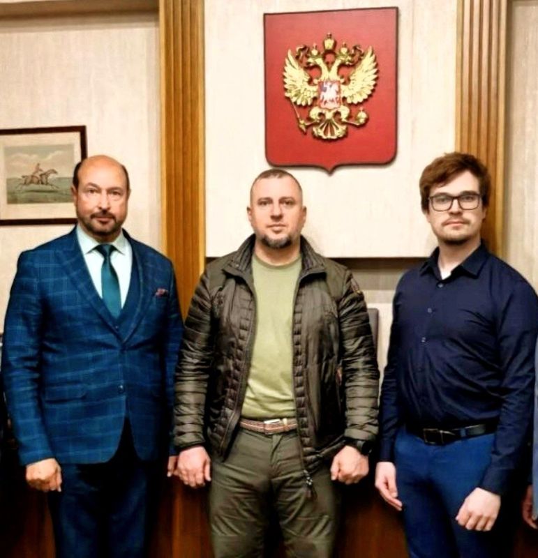 - Как в «АХМАТ» удаётся сплачивать людей разных национальностей и религиозных верований в одном подразделении? Это имеет какие-то сложности?