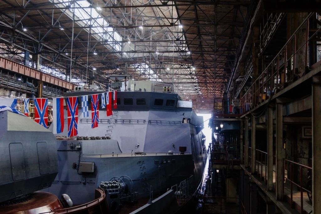 Амурский судостроительный завод спустил на воду корвет «Грозный»